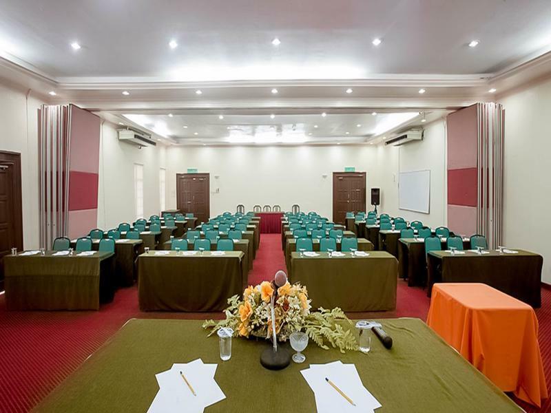 Hotel Seri Malaysia Rompin Kuala Rompin Exterior foto